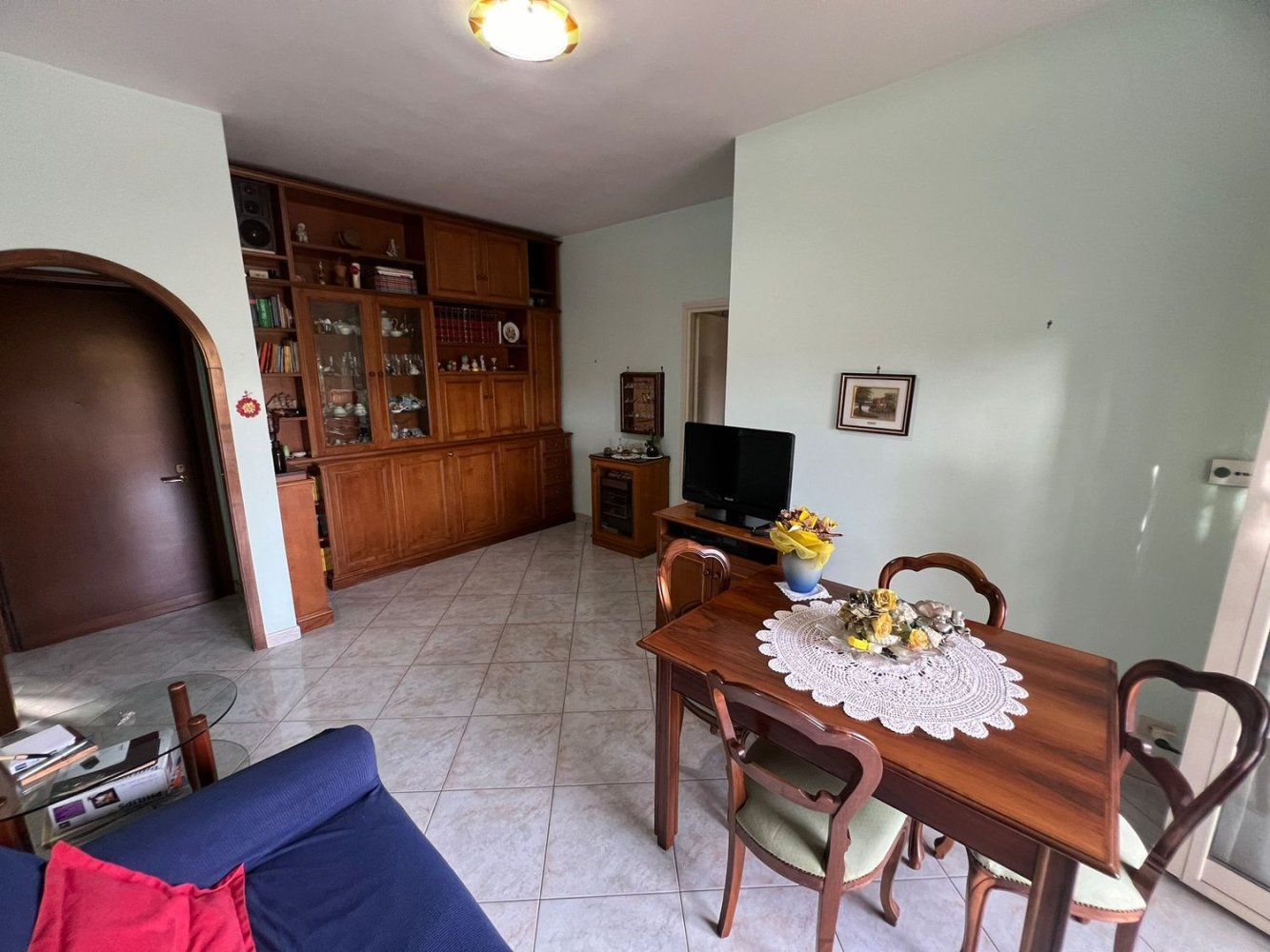 2 rooms Apartment in Rome, Italy No. 33586