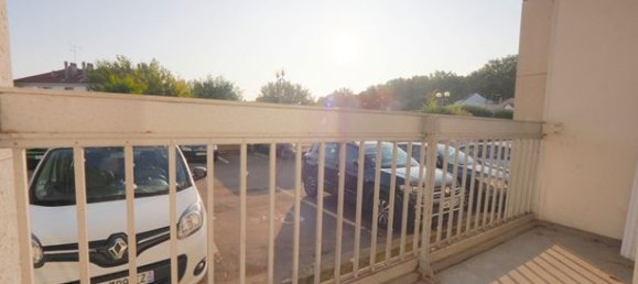 Apartamento de 2 dormitorios en Pantin, France No. 358481 8