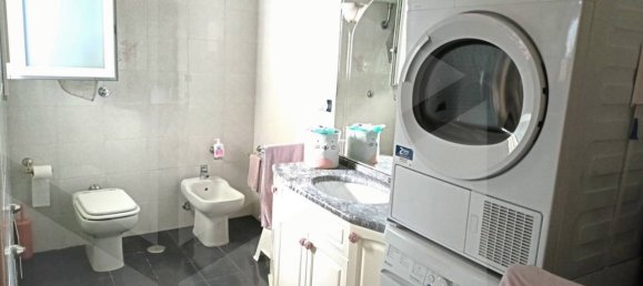 4 rooms Apartment in Bari, Italy No. 33863 17
