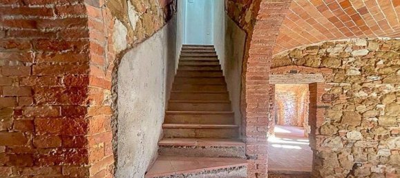 16-salle Maison à Asciano, Italy No. 133010 8