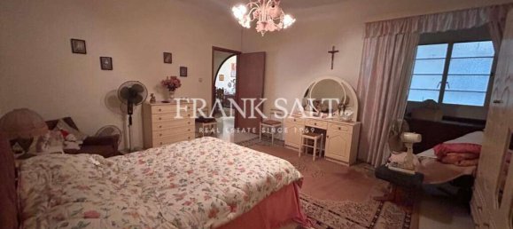 3 bedrooms Apartment in Gzira, Malta No. 2715 7