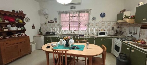 3 bedrooms Apartment in Gzira, Malta No. 2715 6