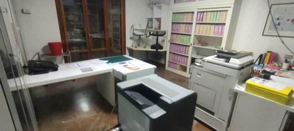 6-Zimmer Wohnung in Empoli, Italy, Nr. 143124 10