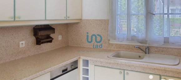 2 Schlafzimmer Schlösser in Saint-Florent, France, Nr. 214063 7