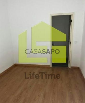 68m² Commercial property in Ilhavo, Portugal No. 219050