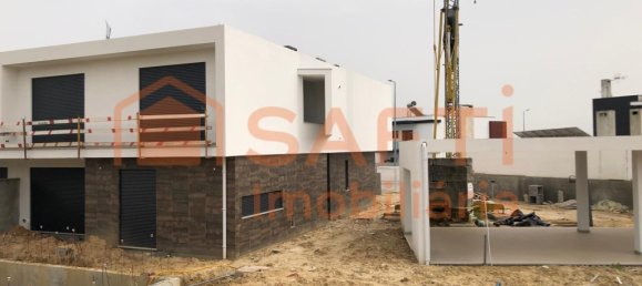 5 bedrooms House in Entroncamento, Portugal No. 144139 35