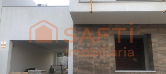 5 bedrooms House in Entroncamento, Portugal No. 144139 3