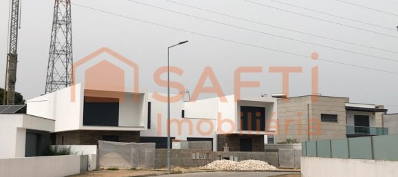 5 bedrooms House in Entroncamento, Portugal No. 144139 24