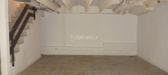 300m² Commercial property in Mataro, Spain No. 39561 4