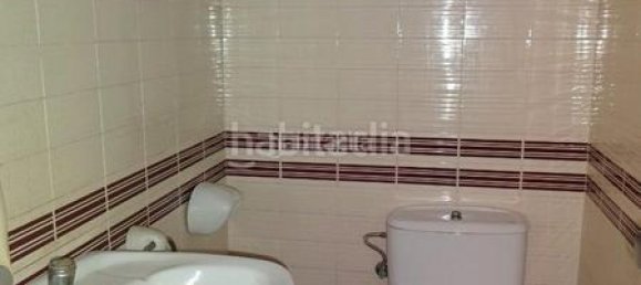 300m² Commercial property in Mataro, Spain No. 39561 6