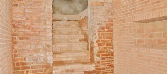 2 bedrooms House in Castiglione del Lago, Italy No. 232512 3