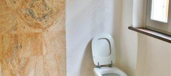 2 bedrooms House in Castiglione del Lago, Italy No. 232512 9