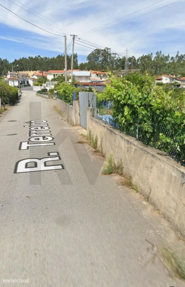 280m² Land in Santa Maria da Feira, Portugal No. 196458