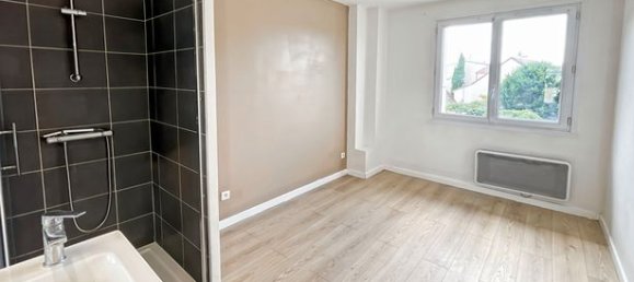 2 bedrooms Duplex in Sainte-Genevieve-des-Bois, France No. 283375 7