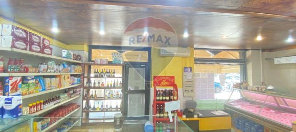 2غرفة عقار تجاري في Catania, Italy رقم 346114 4