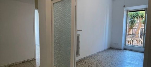 3 rooms Apartment in Frosinone, Italy No. 297323 2