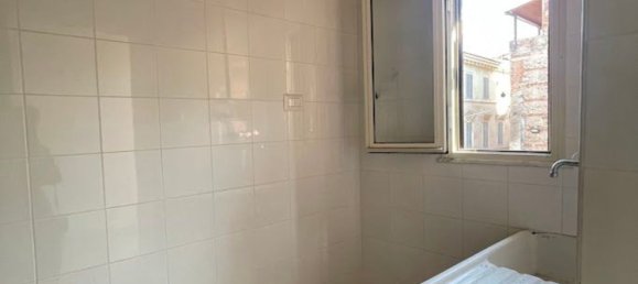 3 rooms Apartment in Frosinone, Italy No. 297323 8
