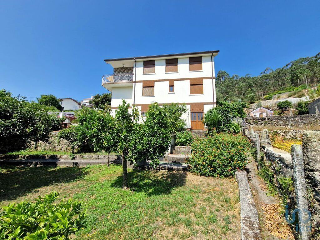 Вилла с 5 спальнями в Виана ду Каштелу, Португалия № 231721