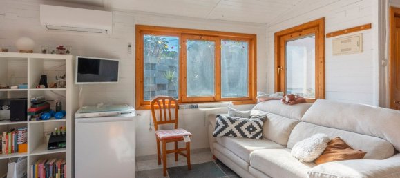 Casa de 4 dormitorios en Alicante, Spain No. 66948 31