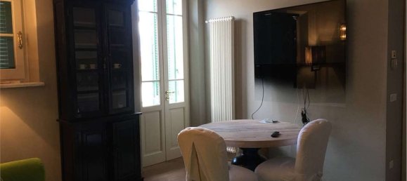 3 rooms Apartment in Forte dei Marmi, Italy No. 109789 3