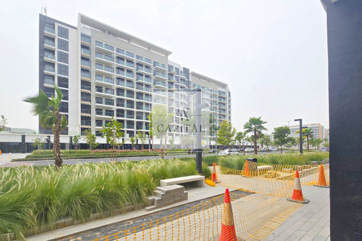 Laden in Meydan, UAE 46.9m², Nr. 52439