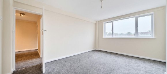 2 bedrooms Apartment in London, United Kingdom No. 7758 3