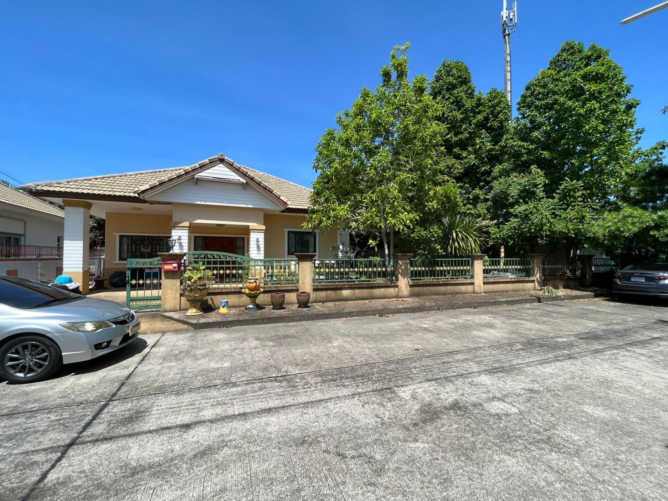 3 bedrooms Cafe / restaurant in Phuket, Thailand No. 8035