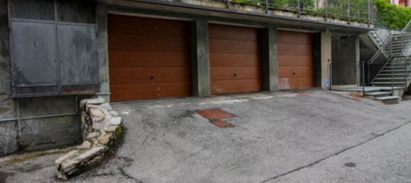 3 rooms Apartment in Alta Valle Intelvi, Italy No. 272365 24