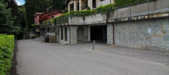 3 rooms Apartment in Alta Valle Intelvi, Italy No. 272365 25