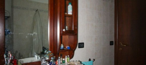 3 rooms Apartment in Alta Valle Intelvi, Italy No. 272365 20