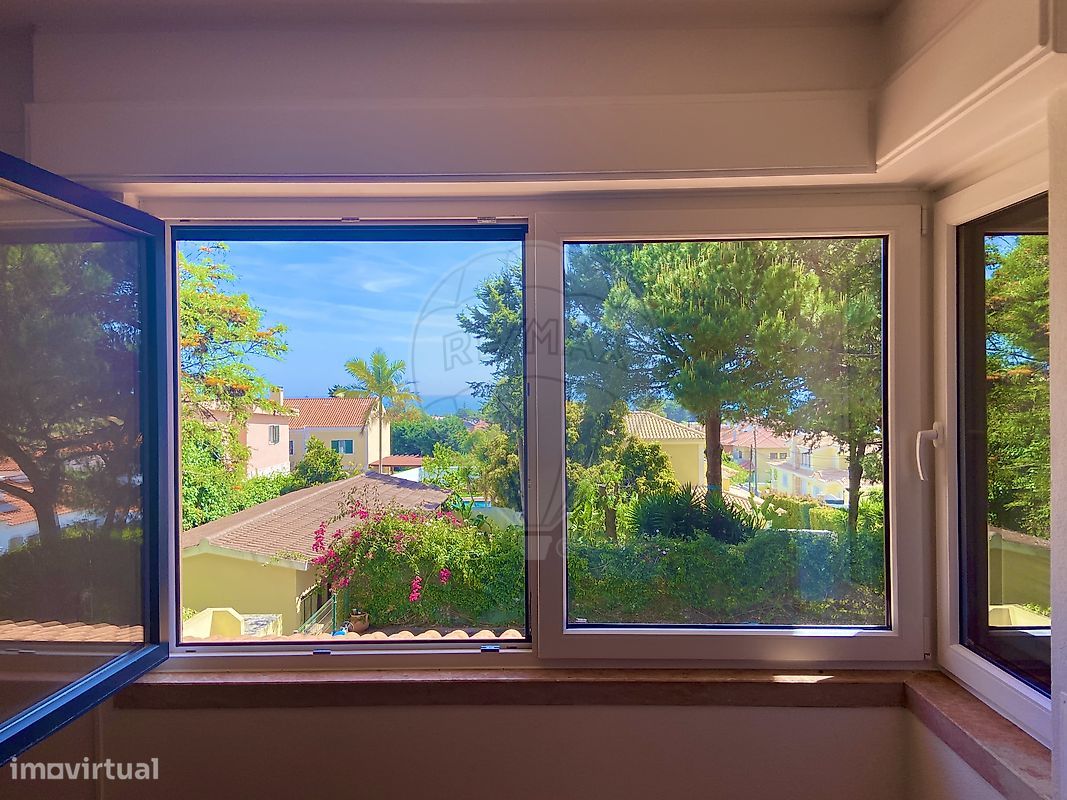 Дом с 7 спальнями в Кашкайш, Португалия № 49033