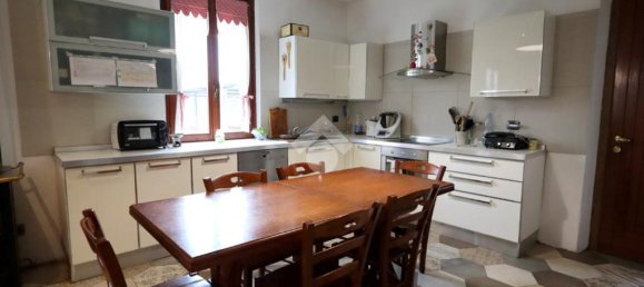 3 bedrooms House in Montirone, Italy No. 60135 7