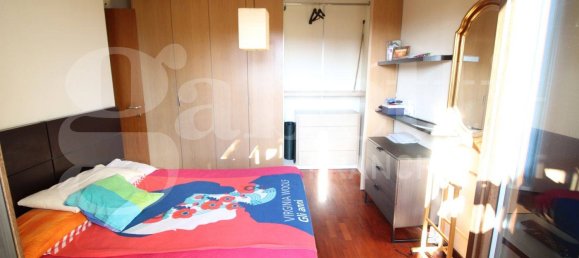 Apartamento de 2 dormitorios en Sesto San Giovanni, Italy No. 54965 3