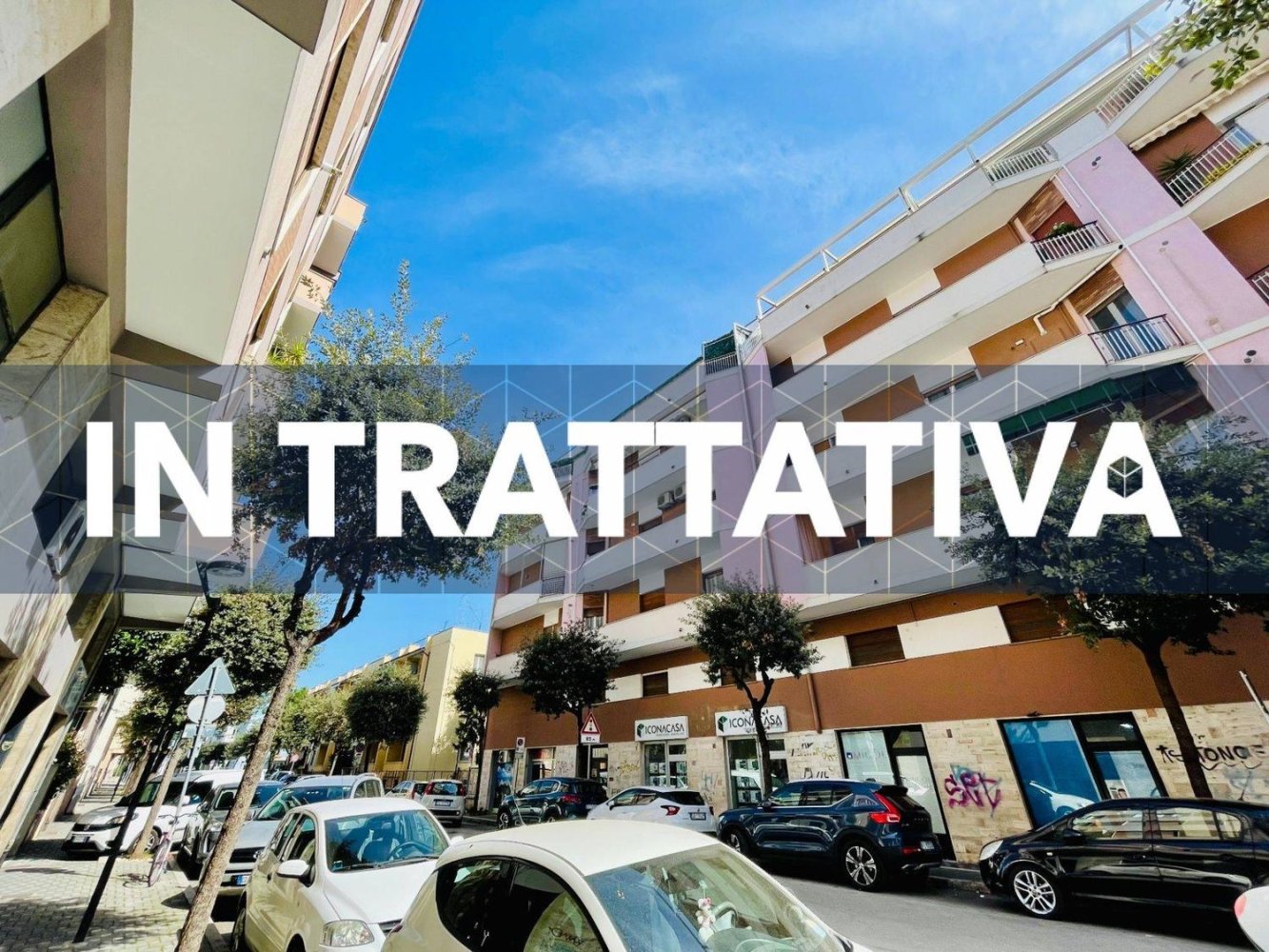 5 rooms Apartment in Pescara, Italy No. 20679