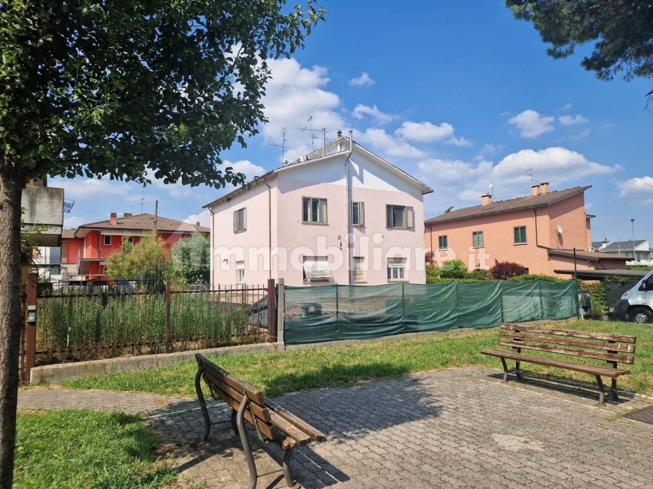 2 bedrooms Apartment in Verona, Italy No. 289523