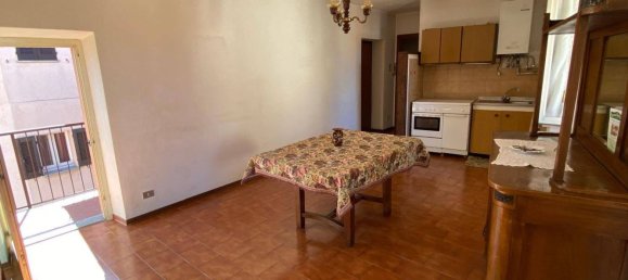 4 Schlafzimmer Wohnung in Marchirolo, Italy, Nr. 363521 2