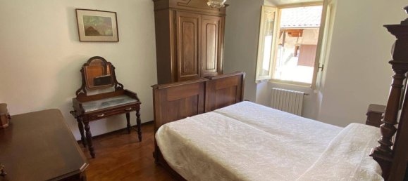 4 Schlafzimmer Wohnung in Marchirolo, Italy, Nr. 363521 5