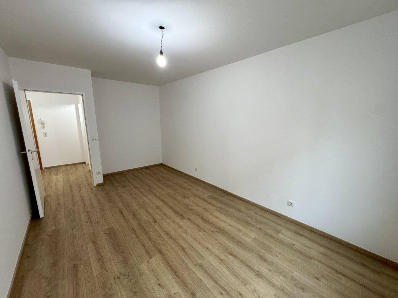 3-salle Appartement à Favoriten, Austria No. 149569