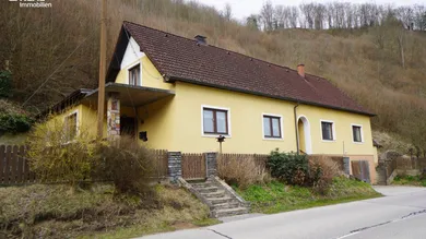 Дом с 5 комнатами в Крумау ам Камп, Австрия № 184536