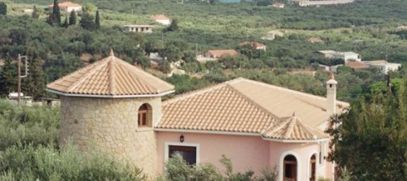 Коммерческая недвижимость с 3 спальнями в Закинтос, Греция № 605 19