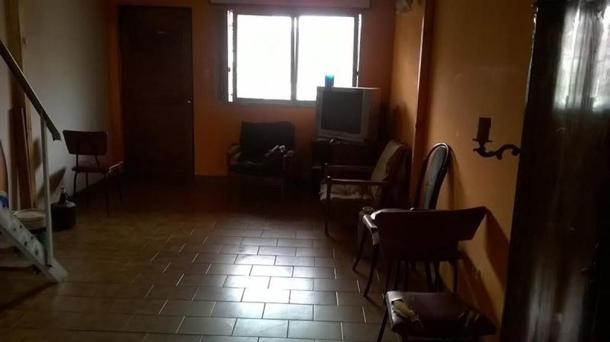 Studio in Tres de Febrero, Argentina No. 63082