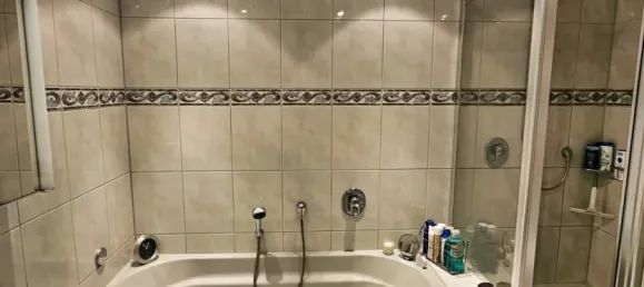 3 bedrooms Townhouse in Essen, Germany No. 42248 2