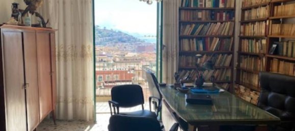 3 Schlafzimmer Wohnung in Salerno, Italy, Nr. 319183 2