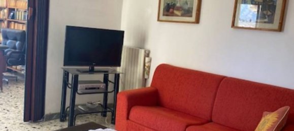 3 Schlafzimmer Wohnung in Salerno, Italy, Nr. 319183 8