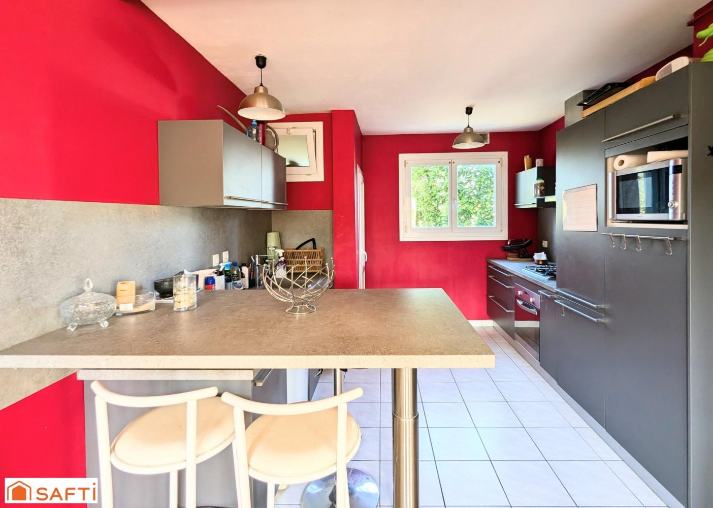 Apartamento de 2 dormitorios en Villeneuve-d'Ascq, France No. 156967