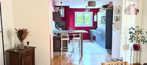 Apartamento de 2 dormitorios en Villeneuve-d'Ascq, France No. 156967 2