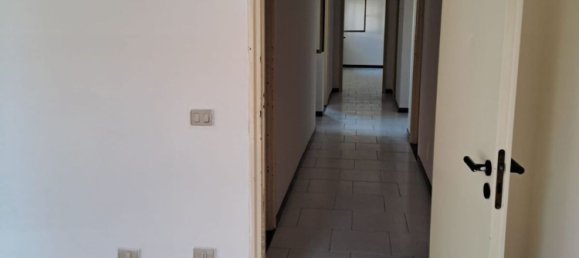 7 Schlafzimmer Wohnung in Vittoria, Italy, Nr. 327153 15