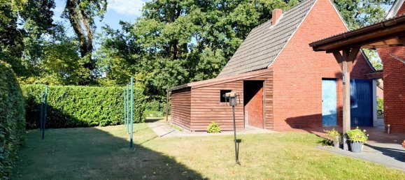 4 bedrooms House in Leer, Germany No. 368105 8