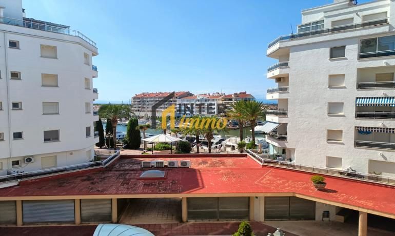 1 bedroom Apartment in Empuriabrava, Spain No. 274521
