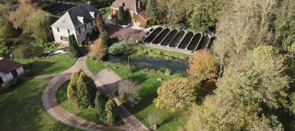 Casa de 8 dormitorios en Estissac, France No. 76385 5